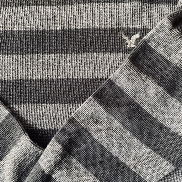 American Eagle Striped Thermal - Picture 2 of 2